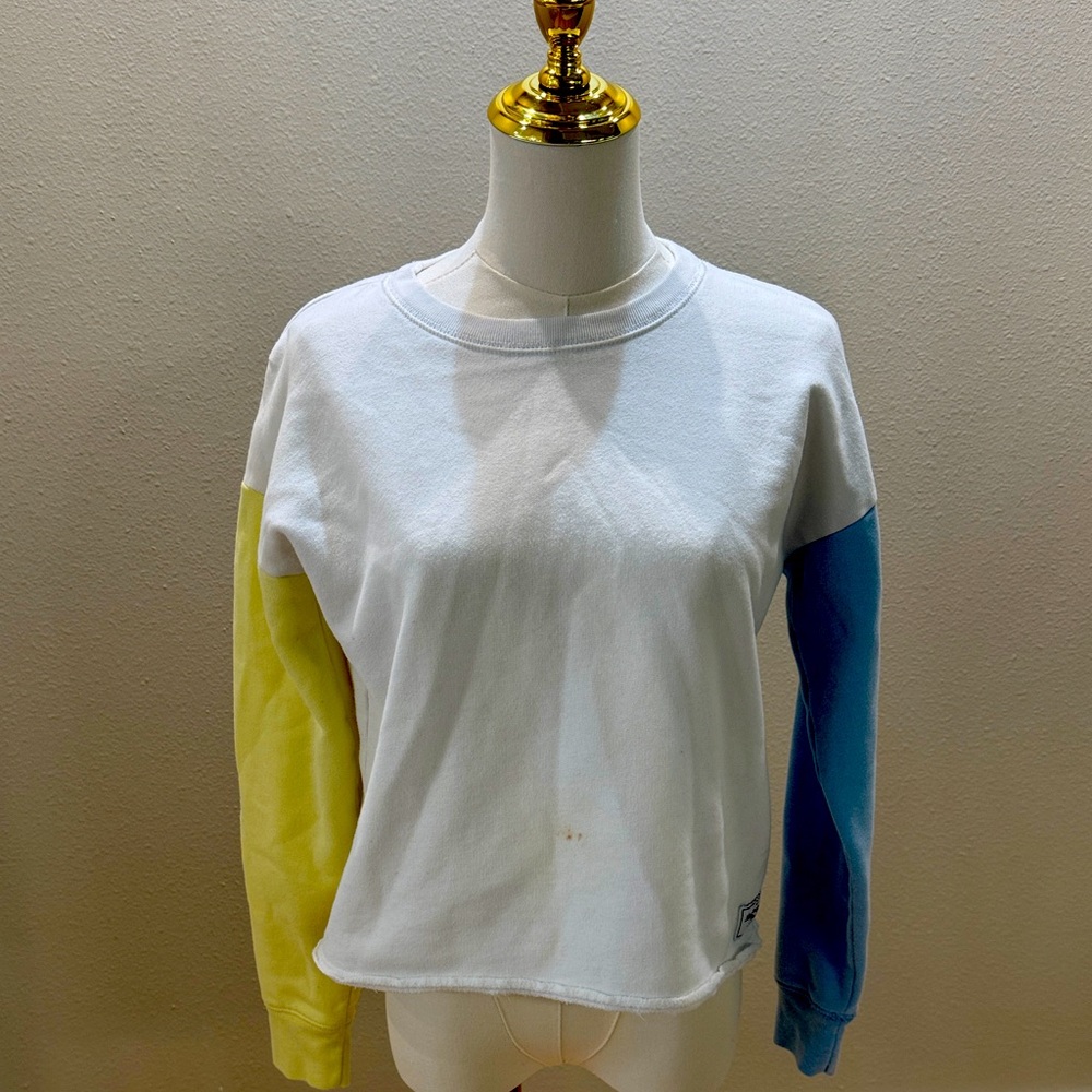 Abercrombie & Fitch Cream and Yellow Sweatshirt